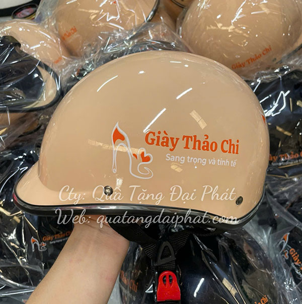 Nón bảo hiểm in logo - Quà tặng thiết thực, phù hợp nhiều đối tượng