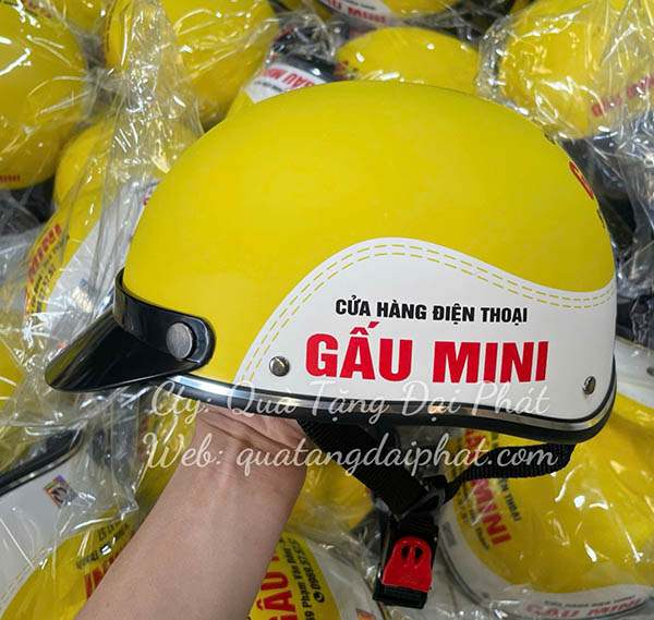 Quy trình đặt in logo nón bảo hiểm tại TP.HCM của Quà Tặng Đại Phát