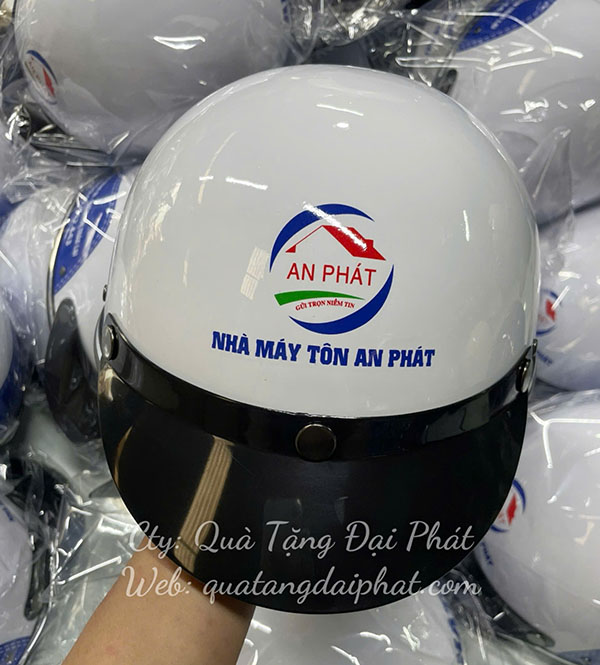 Đại Phát cung cấp nón bảo hiểm in logo đa dạng kiểu dáng và màu sắc