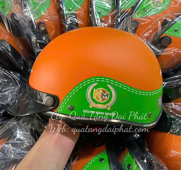 Lợi ích khi đặt nón bảo hiểm in logo tại xưởng uy tín