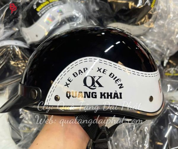 Nón bảo hiểm sơn bóng