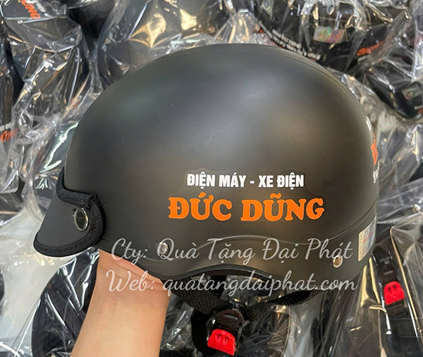 Chọn nón bảo hiểm in logo phù hợp với đối tượng khách hàng