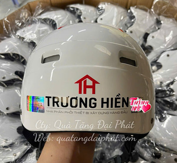 Nón bảo hiểm in logo đạt chuẩn chất lượng an toàn