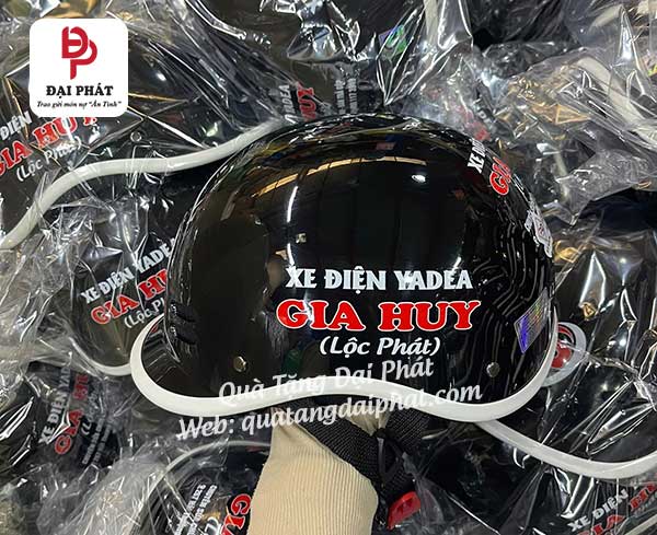 Nón bảo hiểm in logo là gì? Nón bảo hiểm in logo là gì?