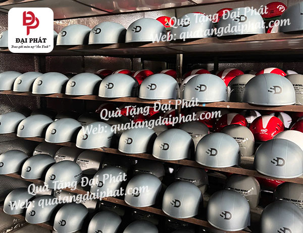 Quà tặng Đại Phát có xưởng sản xuất riêng với quy trình chuyên nghiệp Quà tặng Đại Phát có xưởng sản xuất riêng với quy trình chuyên nghiệp