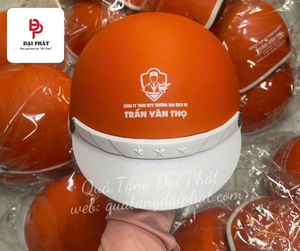 Nón bảo hiểm in logo kết màu cho doanh nghiệp Nón bảo hiểm in logo kết màu cho doanh nghiệp