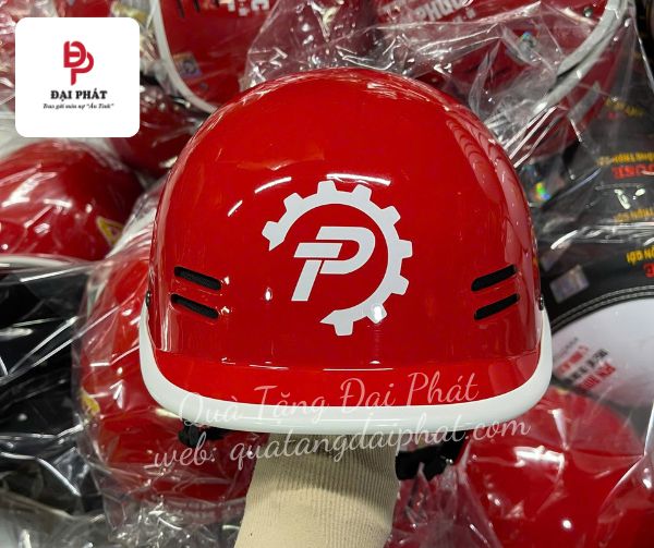 Xưởng sản xuất nón bảo hiểm in logo chuyên nghiệp - Quà Tặng Đại Phát