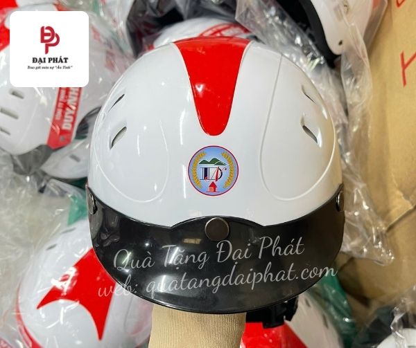 Nón bảo hiểm in logo 8 lỗ