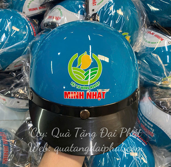 Địa chỉ in logo lên nón bảo hiểm giá rẻ